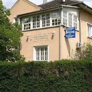 Kis Gellert Pensjonat